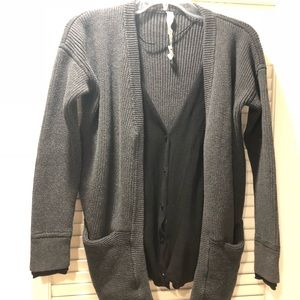 Lululemon cardigan size 6